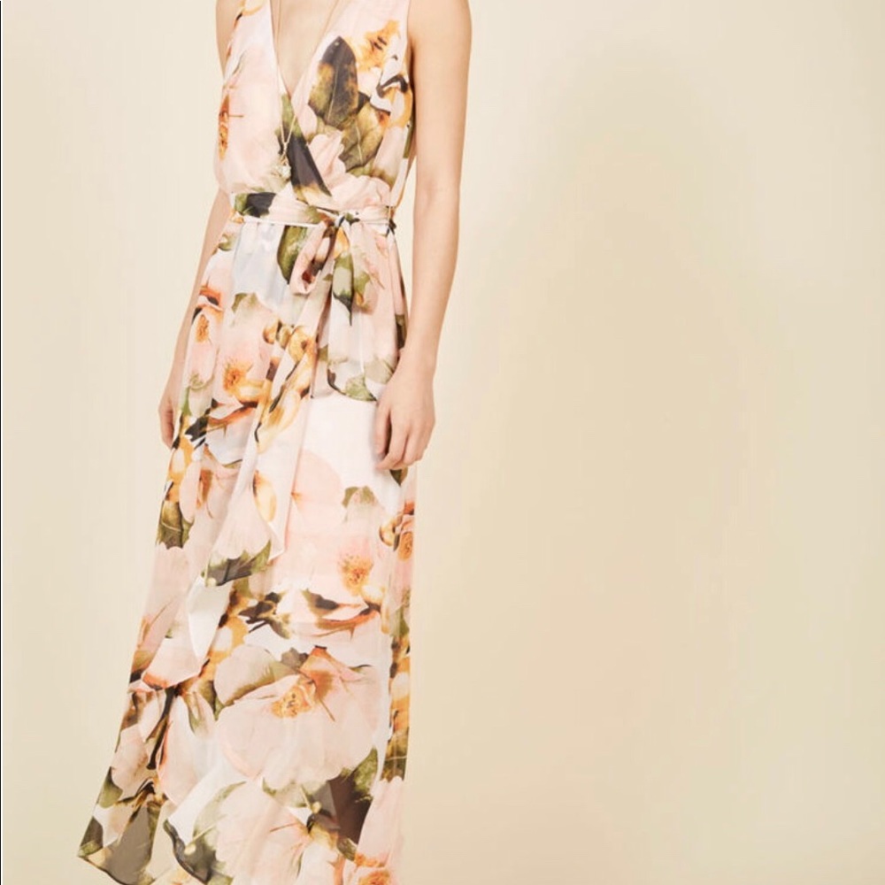 Fluttering floral high low ruffle dress